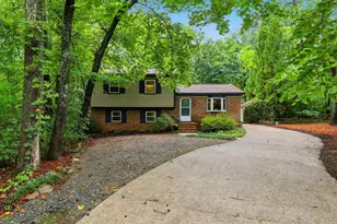 107 McCloud Ct, Cary, NC 27511 - Photo 2