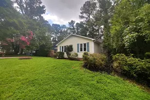 813 Plentywood Ct, Raleigh, NC 27615 - Photo 2