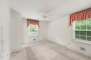 5405 Parkwood Dr, Raleigh, NC 27612 - Photo 20