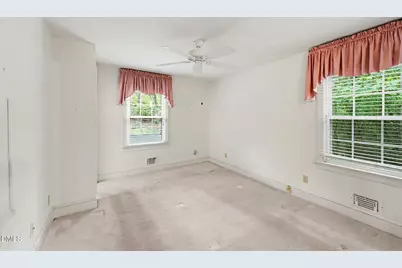 5405 Parkwood Drive, Raleigh, NC 27612 - Photo 20