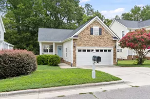 117 Christine Ct, Chapel Hill, NC 27516 - Photo 2