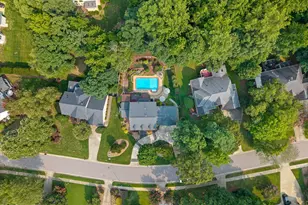 205 Gentlewoods Dr, Cary, NC 27518 - Photo 70