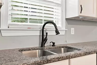 240 Jay Street, Chapel Hill, NC 27516 - Photo 12