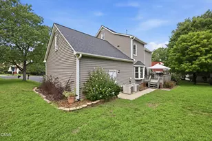 2506 Ashley Pl, Burlington, NC 27215 - Photo 38