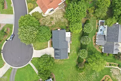 2506 Ashley Place, Burlington, NC 27215 - Photo 6