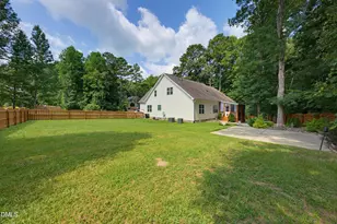 330 Carolina Oaks Ave, Smithfield, NC 27577 - Photo 16