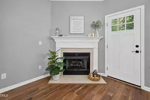 5316 Crescentview Pkwy, Raleigh, NC 27606 - Photo 20