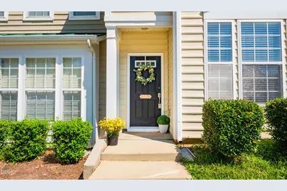 5316 Crescentview Parkway, Raleigh, NC 27606 - Photo 4