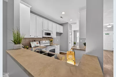 5316 Crescentview Parkway, Raleigh, NC 27606 - Photo 14