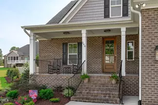 248 Valleycruise Cir, Garner, NC 27529 - Photo 2