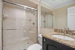 2330 Hales Rd, Raleigh, NC 27608 - Photo 28