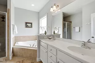 40 Perry Ln, Zebulon, NC 27597 - Photo 12