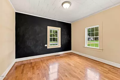 221 Zollicoffer Avenue, Henderson, NC 27536 - Photo 16