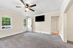 221 Zollicoffer Ave, Henderson, NC 27536 - Photo 8