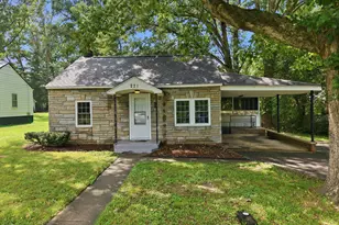 221 Zollicoffer Ave, Henderson, NC 27536 - Photo 38