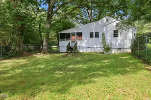 221 Zollicoffer Ave, Henderson, NC 27536 - Photo 34