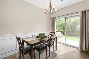 116 Crabwall Ct, Holly Springs, NC 27540 - Photo 2