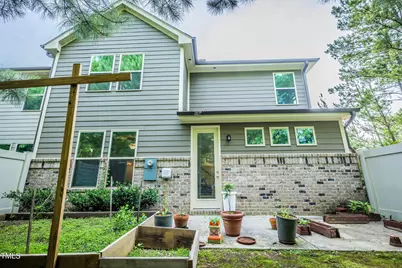 411 Alamosa Place, Cary, NC 27519 - Photo 4
