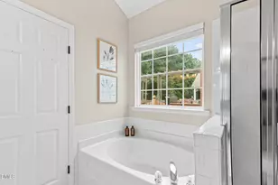 8421 Whisper Ridge Pl, Raleigh, NC 27613 - Photo 18