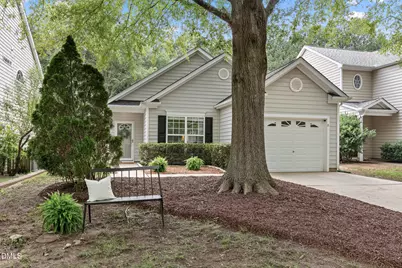 8421 Whisper Ridge Place, Raleigh, NC 27613 - Photo 2