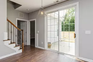 217 W Elm Ave, Holly Springs, NC 27540 - Photo 4