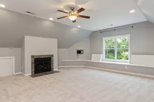 217 W Elm Ave, Holly Springs, NC 27540 - Photo 8