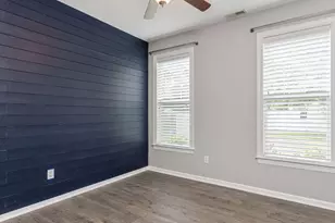217 W Elm Ave, Holly Springs, NC 27540 - Photo 18