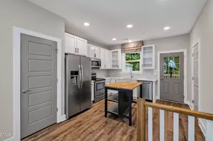 2800 Bedford Green Dr, Raleigh, NC 27604 - Photo 12