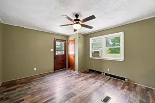104 Alex St, Oxford, NC 27565 - Photo 16