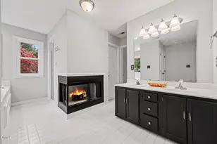 4 Brightleaf Ct, Durham, NC 27713 - Photo 8