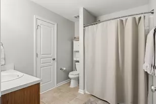 2505 Asher View Ct, Raleigh, NC 27606 - Photo 14
