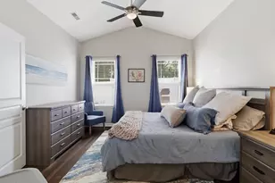 2505 Asher View Ct, Raleigh, NC 27606 - Photo 10