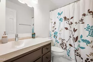 5620 Farley Dr, Raleigh, NC 27609 - Photo 14