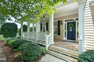 612 Crossway Ln, Holly Springs, NC 27540 - Photo 2
