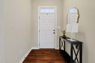 33 Greenfield Ln, Clayton, NC 27527 - Photo 6
