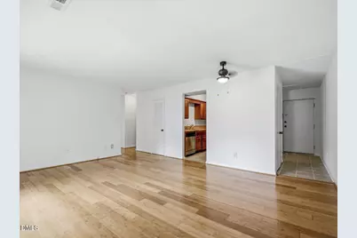 618 Pine Ridge Place, Raleigh, NC 27609 - Photo 18
