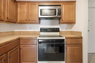 618 Pine Ridge Pl, Raleigh, NC 27609 - Photo 22