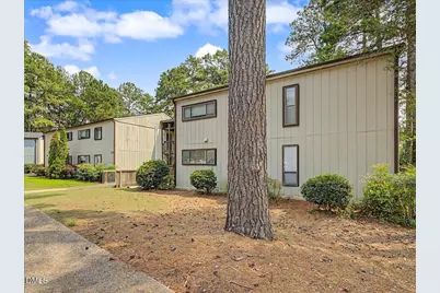618 Pine Ridge Place, Raleigh, NC 27609 - Photo 8