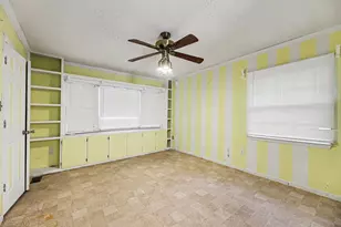 504 E Griswold St, Selma, NC 27576 - Photo 14