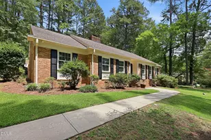 1508 Lord Ashley Dr, Sanford, NC 27330 - Photo 4