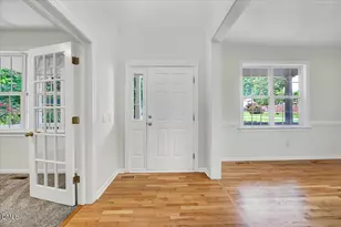 117 Aldeburgh Ct, Holly Springs, NC 27540 - Photo 8