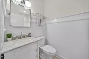 721 Toms Creek Rd, Cary, NC 27519 - Photo 10