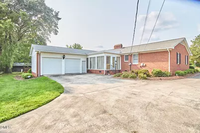 2108 Edgewood Avenue, Burlington, NC 27215 - Photo 30