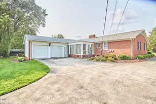 2108 Edgewood Ave, Burlington, NC 27215 - Photo 30