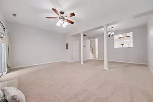 29 Edgebrook Cir, Durham, NC 27703 - Photo 8