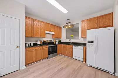 29 Edgebrook Circle, Durham, NC 27703 - Photo 4