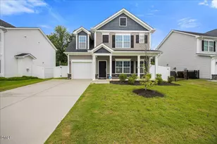 133 Black Oak Ct, Clayton, NC 27520 - Photo 2