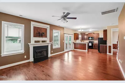 112 Camden Pl Street, Princeton, NC 27569 - Photo 6