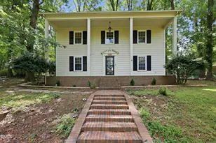 2121 N Shoreline Dr, Sanford, NC 27330 - Photo 1