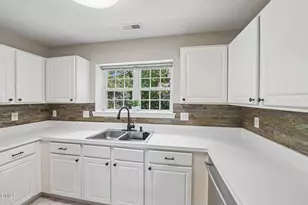 4616 Dolwick Dr, Durham, NC 27713 - Photo 12